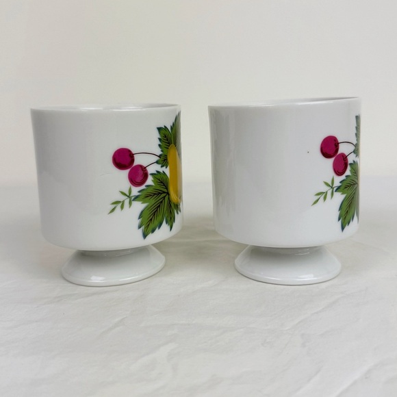Vintage Pedestal Fruit Mugs Made in Japan (2) - Picture 8 of 8